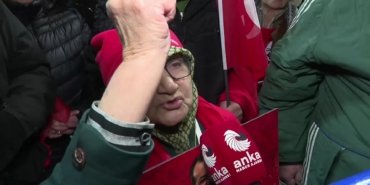 Binlerce Bolulu CHP’nin  “Millet İradesine Sahip Çıkıyor” mitingine akın etti: “Tanju Başkanımızı geri istiyoruz”